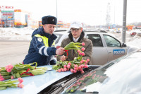 «Цветочный патруль»: Jetour поздравил тулячек в 8 марта, Фото: 12