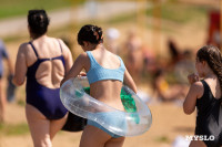 Жара в Туле: туляки спасаются от зноя на пляже в Центральном парке, Фото: 71