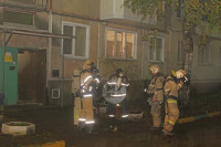 Серьезный пожар на ул. Кутузова в Туле: спасены более 30 человек, Фото: 23