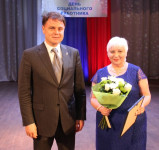 Владимир Груздев поздравил тульских соцработников с профессиональным праздником, Фото: 1
