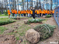 ЕВРАЗ посадил в Пролетарском парке 100 деревьев, Фото: 13