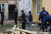 В тульском селе сносят незаконные цыганские постройки, Фото: 5