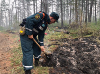 Тульские спасатели помогают тушить лесные пожары в Якутии, Фото: 10