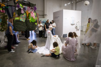  Вышивальный перфоманс: в Туле состоялся финисаж выставки о синтезе моды и современного искусства, Фото: 84