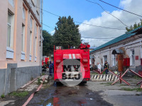 Пожар в военном госпитале на ул. Оборонной, Фото: 3