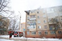 В пятиэтажке на ул. Галкина в Туле загорелась квартира, Фото: 10