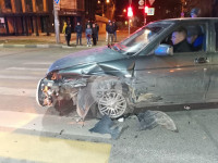 В Туле столкнулись Lexus, «семерка» и «Приора», Фото: 7