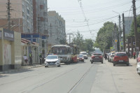 На ул. Марата сломавшийся автобус перекрыл движение трамваев, Фото: 1