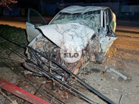 Ночная погоня в Туле: пьяный на каршеринговом авто сбил столб и протаранил гараж, Фото: 1