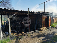 В Туле соседи и пожарные отстояли от огня частный дом, Фото: 12