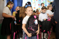 Николай Воробьев: «Акция «собери ребенка в школу» стала доброй традицией», Фото: 4