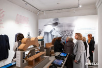 Что спрятано «Между строчками» одежды: в Туле открылась выставка о моде 80-90-х, Фото: 24