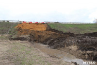 После ливней на трассе М-2 в Тульской области образовался огромный провал, Фото: 8