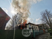 В Южном переулке Тулы загорелся частный дом, Фото: 10