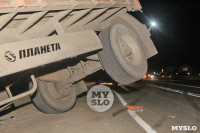 В Туле легковушка спровоцировала жесткое ДТП с грузовиками, Фото: 13