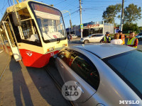 Столкновение "Хонды" с трамваем на ул. Пролетарской, Фото: 2