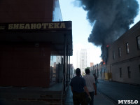 Загорелся недостроенный ТЦ на Красноармейском проспекте, Фото: 27