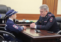 Полицейские исполнили мечту семилетнего мальчика, Фото: 1