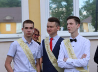 Николай Воробьев поздравил выпускников школ Суворовского района, Фото: 6