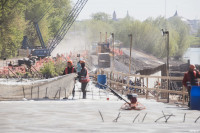 Монолитный мост через Упу в Туле: строители рассказали об особой технологии заливки бетона, Фото: 41