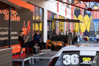 В День города в тульской «Октаве» устроили выставку легендарных авто, Фото: 73