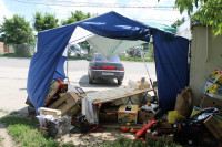 В Туле легковушка протаранила торговую палатку, Фото: 10
