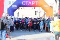 Около 600 человек в Туле приняли участие в легкоатлетическом забеге «Мы вместе Крым», Фото: 60