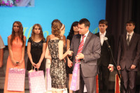 Владимир Груздев поздравил тульских выпускников-медалистов, Фото: 84