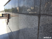Туляк о ремонте памятника на площади Победы в Туле: «Что, нет нормальных плиточников?», Фото: 3