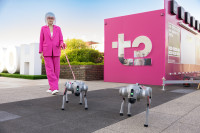 Роботы, игры и световое шоу: Т2 и «ГАЗОН» устроили техно-праздник на Казанской набережной, Фото: 5