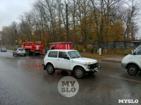 В Туле Niva подрезала микроавтобус и тот влетел в пожарных, Фото: 12