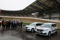 Илья Беспалов передал два автомобиля воспитанникам и тренерам СШ «Велосипедный спорт», Фото: 14