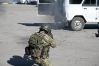 В Туле штурмовая группа ОМОН задержала условных вооруженных преступников, Фото: 27