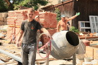 Владимир Груздев проинспектировал ремонт бассейна на улице Гоголевской. 8 июля 2015, Фото: 15