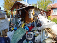 В Туле со двора «Плюшкиной» вывезли несколько грузовиков мусора, Фото: 17