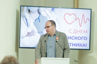 Алексей Дюмин наградил тульских медиков медалями «За самоотверженность и единство», Фото: 6