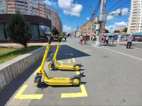 В Туле начали размечать специальные парковки для электросамокатов, Фото: 4