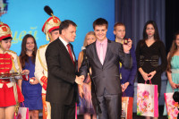 Владимир Груздев поздравил тульских выпускников-медалистов, Фото: 38
