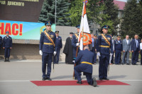 Командиру Тульского соединения ВДВ гвардии полковнику вручили боевое знамя, Фото: 3