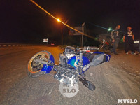 Мотоциклист «догнал» легковушку на ул. Рязанской в Туле, Фото: 21