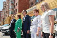 Дмитрий Миляев передал автомобили Центру «Герой 71», Фото: 20