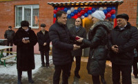 Владимир Груздев и Марина Левина вручили ключи от новых квартир детям-сиротам, Фото: 4