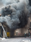 Загорелся недостроенный ТЦ на Красноармейском проспекте, Фото: 50