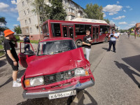 Из-за ДТП на ул. Металлургов в Туле собралась огромная пробка, Фото: 5