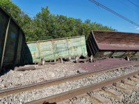 В Тульской области грузовой поезд сошел с рельсов, Фото: 35
