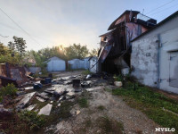 «Что это бахнуло ночью?»: пожар в гараже на ул. Приупской напугал жителей соседних домов, Фото: 11