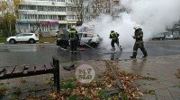 На ул. Фрунзе после ДТП вспыхнул автомобиль, Фото: 3