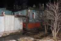 В поселке Октябрьский сгорел дом., Фото: 17