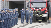 В Туле сотрудники МЧС проводили на пенсию руководителя, окатив водой из пожарных рукавов, Фото: 9