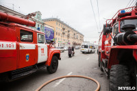 В Туле на проспекте Ленина загорелся магазин "Беларусь мебель", Фото: 136